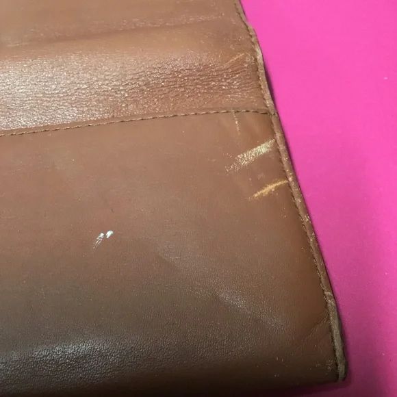 Kate Spade Wallet - Picture 8 of 9